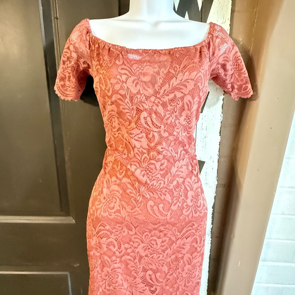 Guess Coral Lace Off-Shoulder Midi Dress